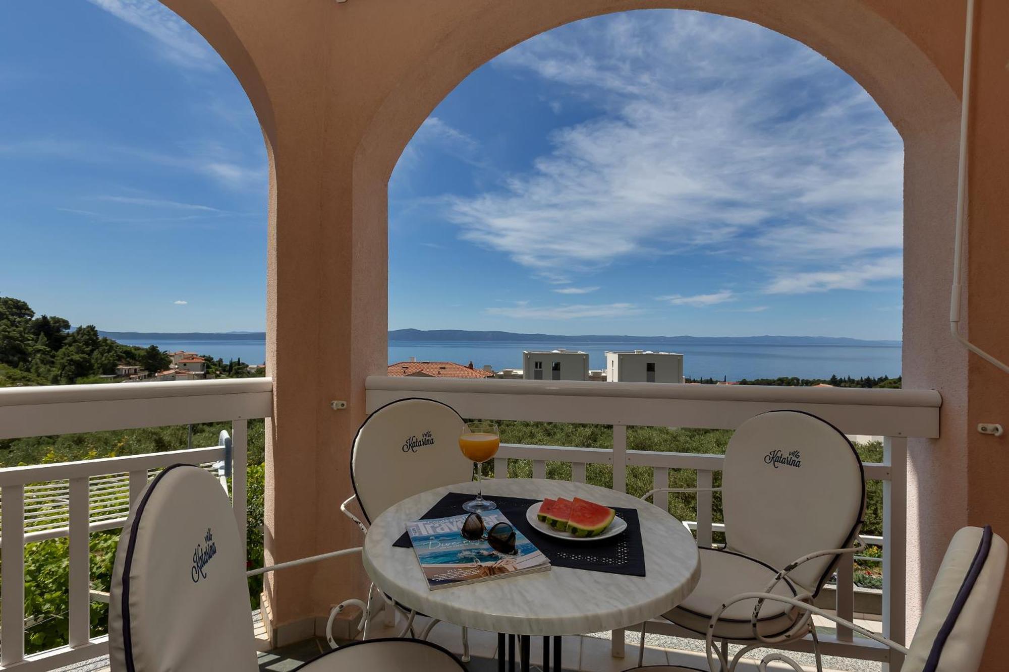 Apartments Villa Katarina Tucepi Luaran gambar