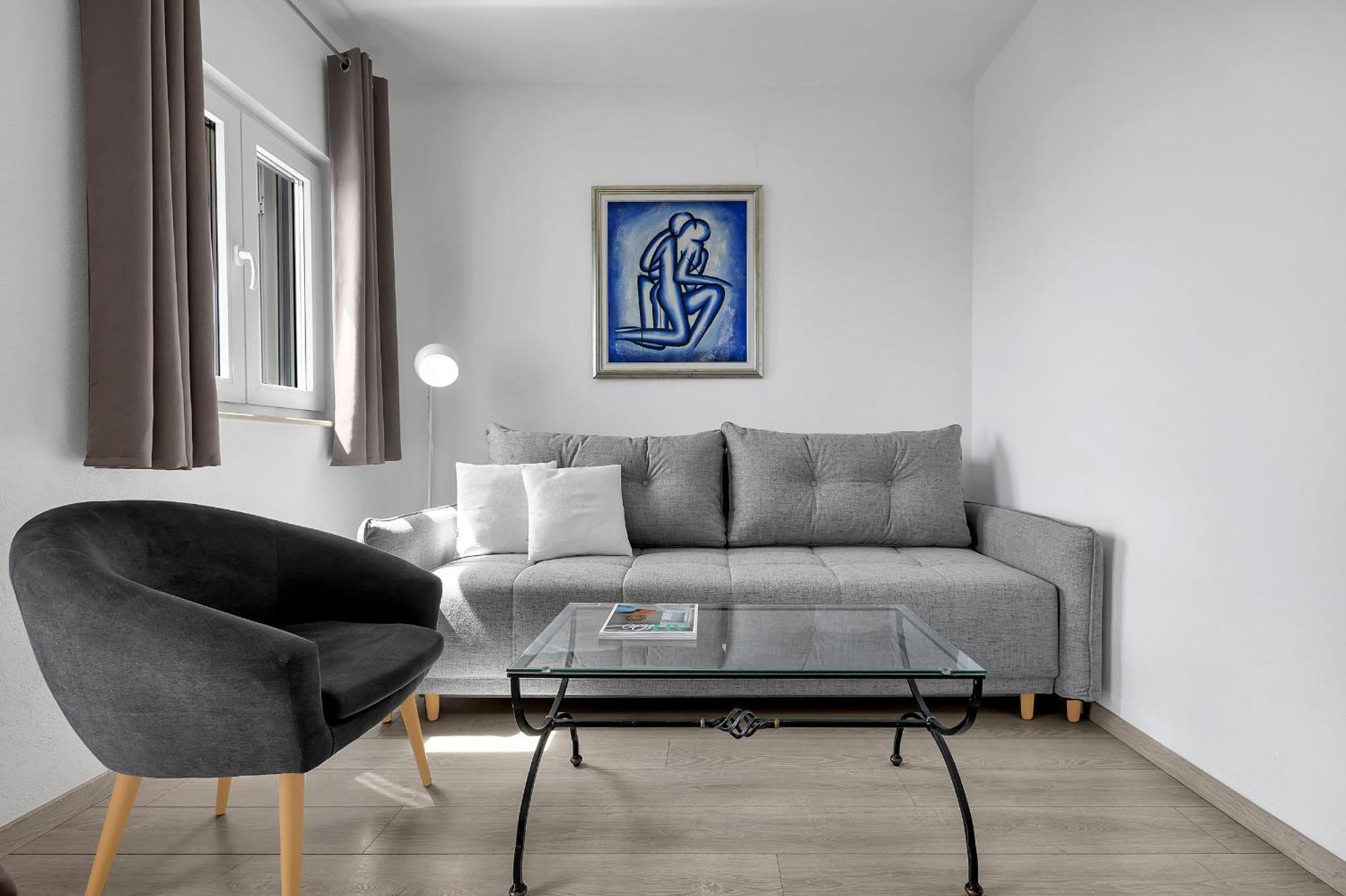 Apartments Villa Katarina Tucepi Bilik gambar