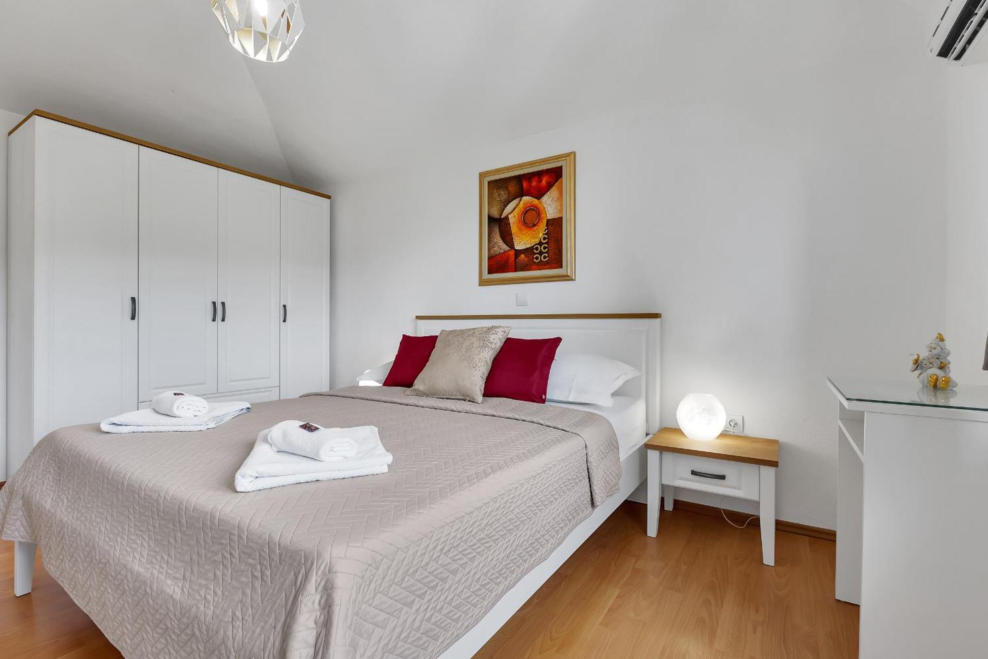 Apartments Villa Katarina Tucepi Luaran gambar