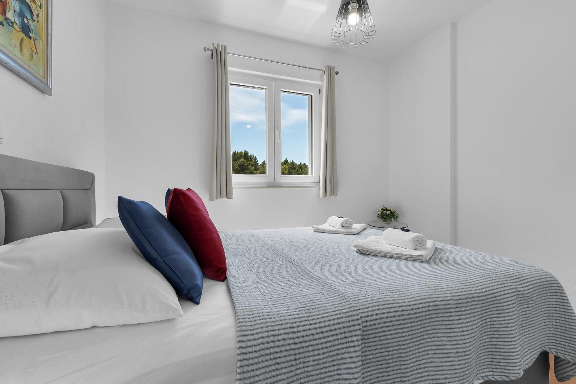 Apartments Villa Katarina Tucepi Bilik gambar