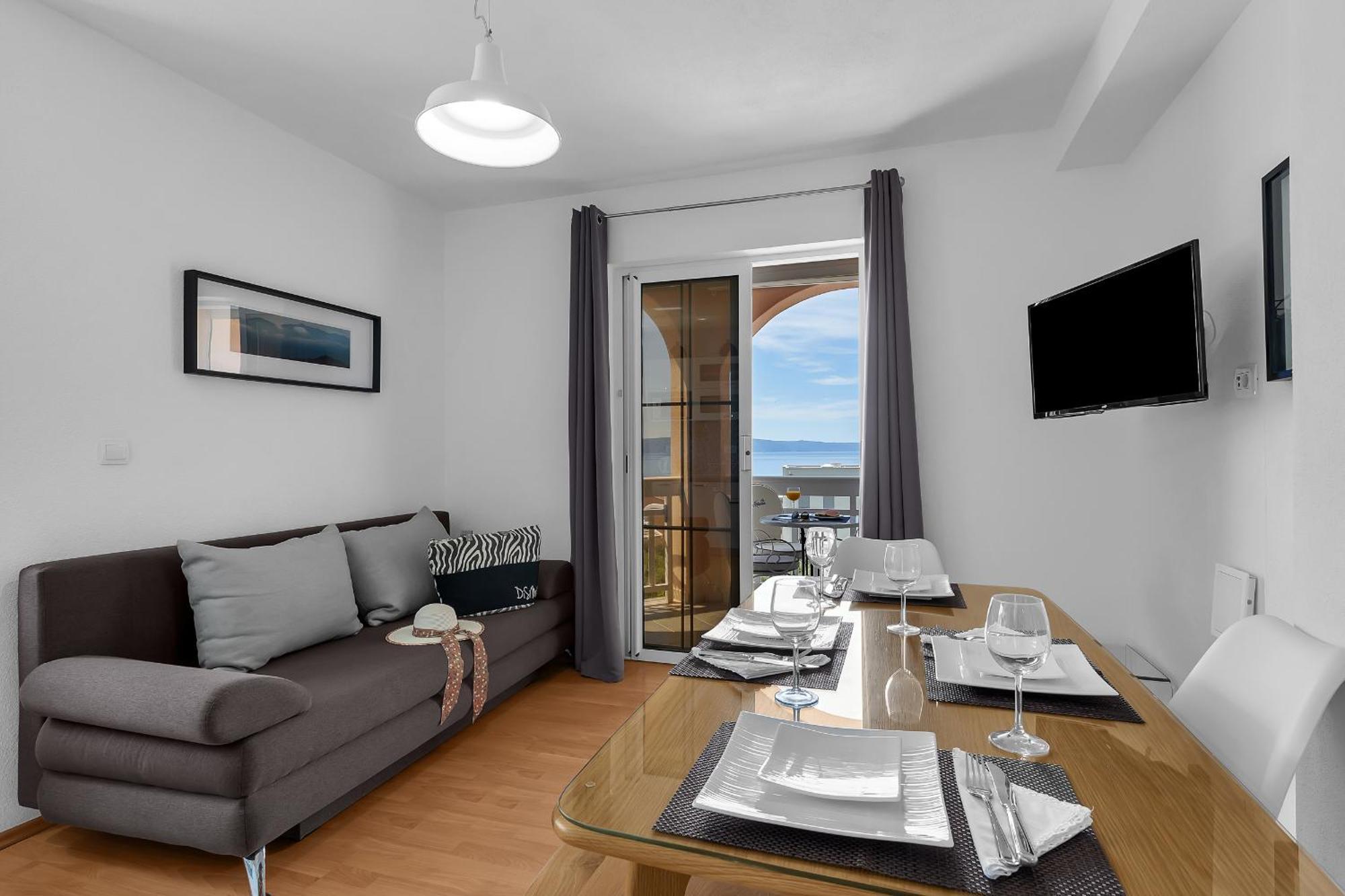 Apartments Villa Katarina Tucepi Bilik gambar